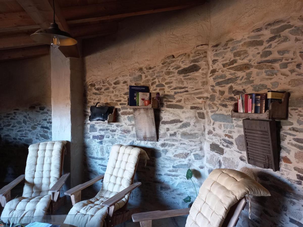 Casa Rural La Moraquintana Villa Santibanez el Bajo Kültér fotó