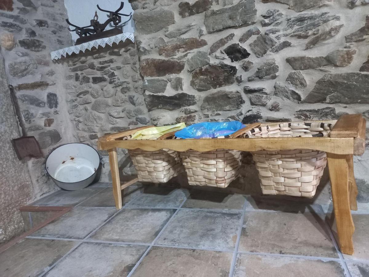 Casa Rural La Moraquintana Villa Santibanez el Bajo Kültér fotó