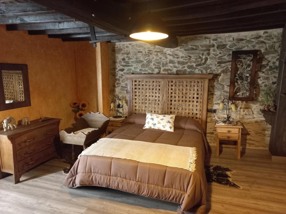 Casa Rural La Moraquintana Villa Santibanez el Bajo Kültér fotó
